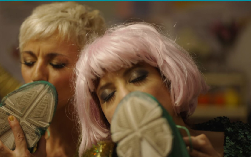 Las Zapatillas Verdes - Bronte Producciones